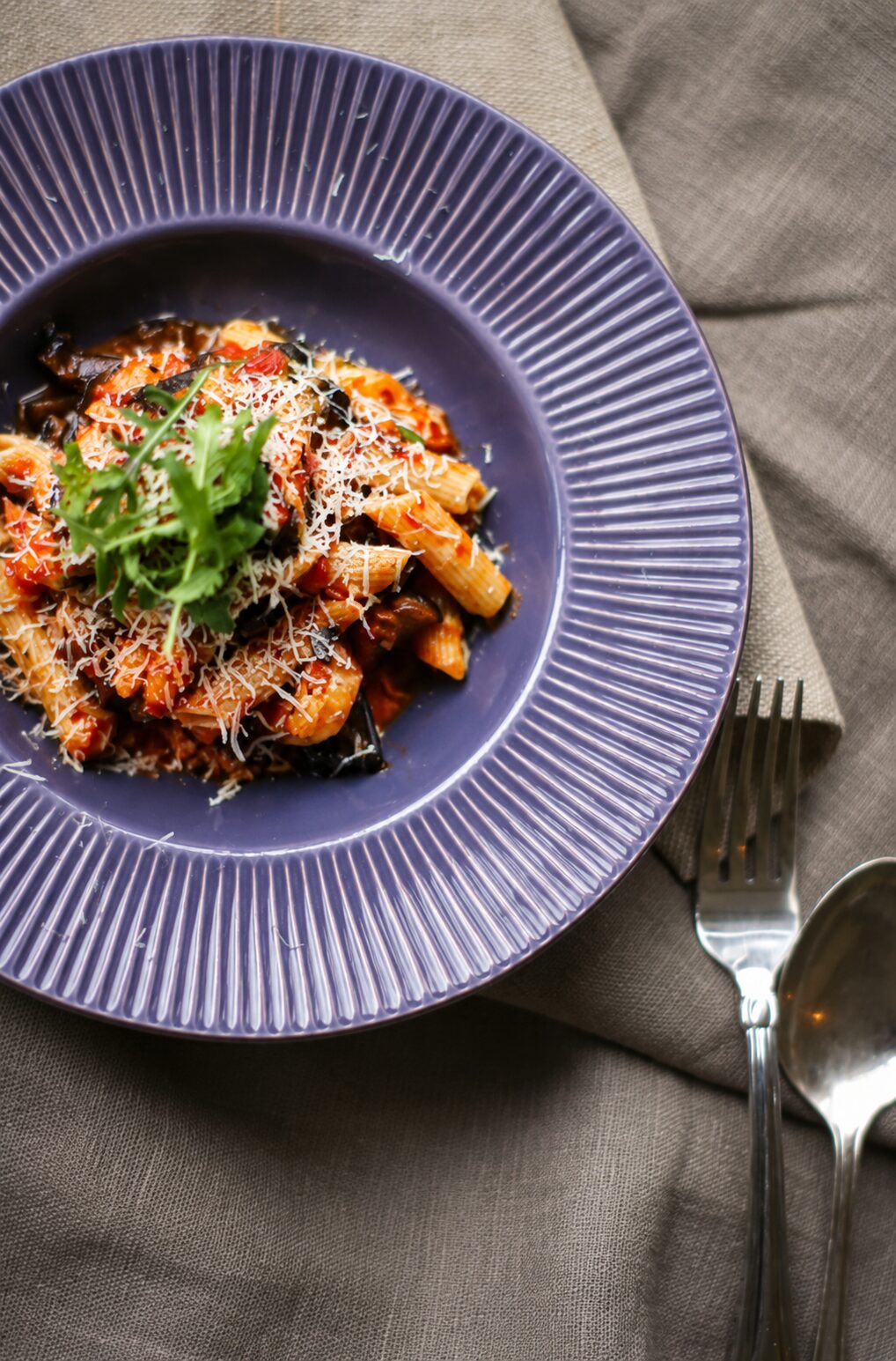 Makaronai arba pasta alla Norma