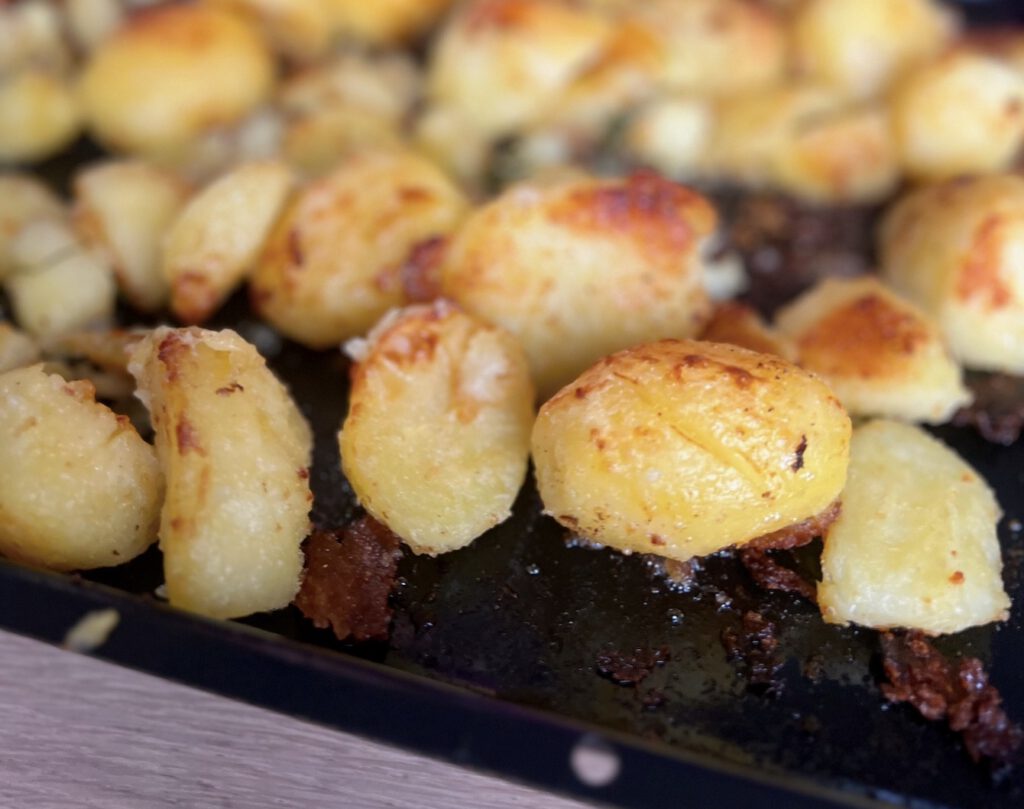 Šventinės bulvės keptos orkaitėje